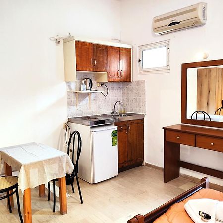 Eleni Apartments Sant George Beach Агиос-Георгиос Экстерьер фото