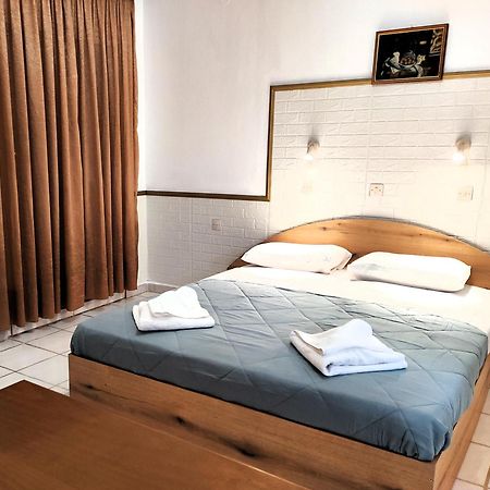 Eleni Apartments Sant George Beach Агиос-Георгиос Экстерьер фото