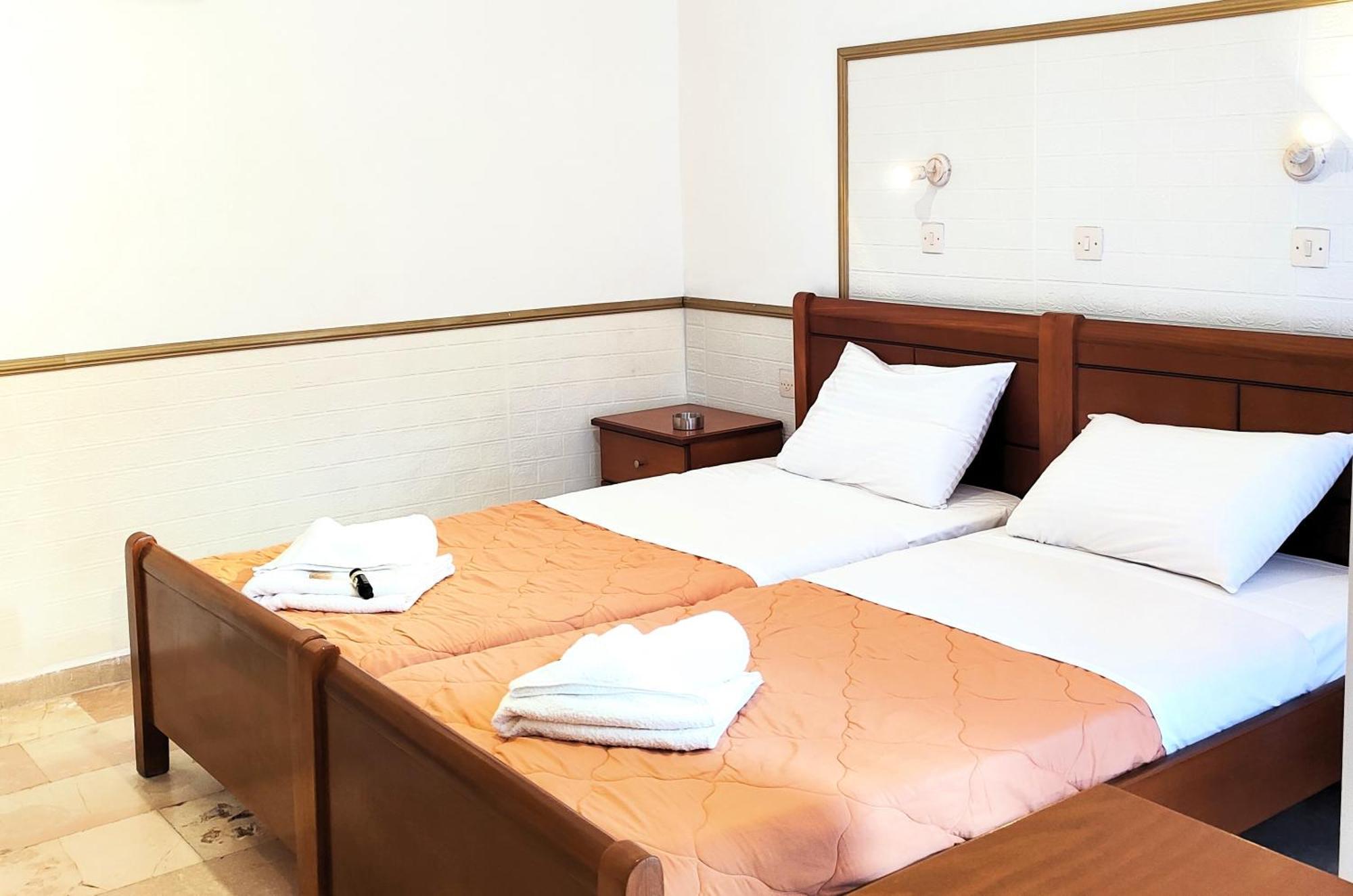 Eleni Apartments Sant George Beach Агиос-Георгиос Экстерьер фото