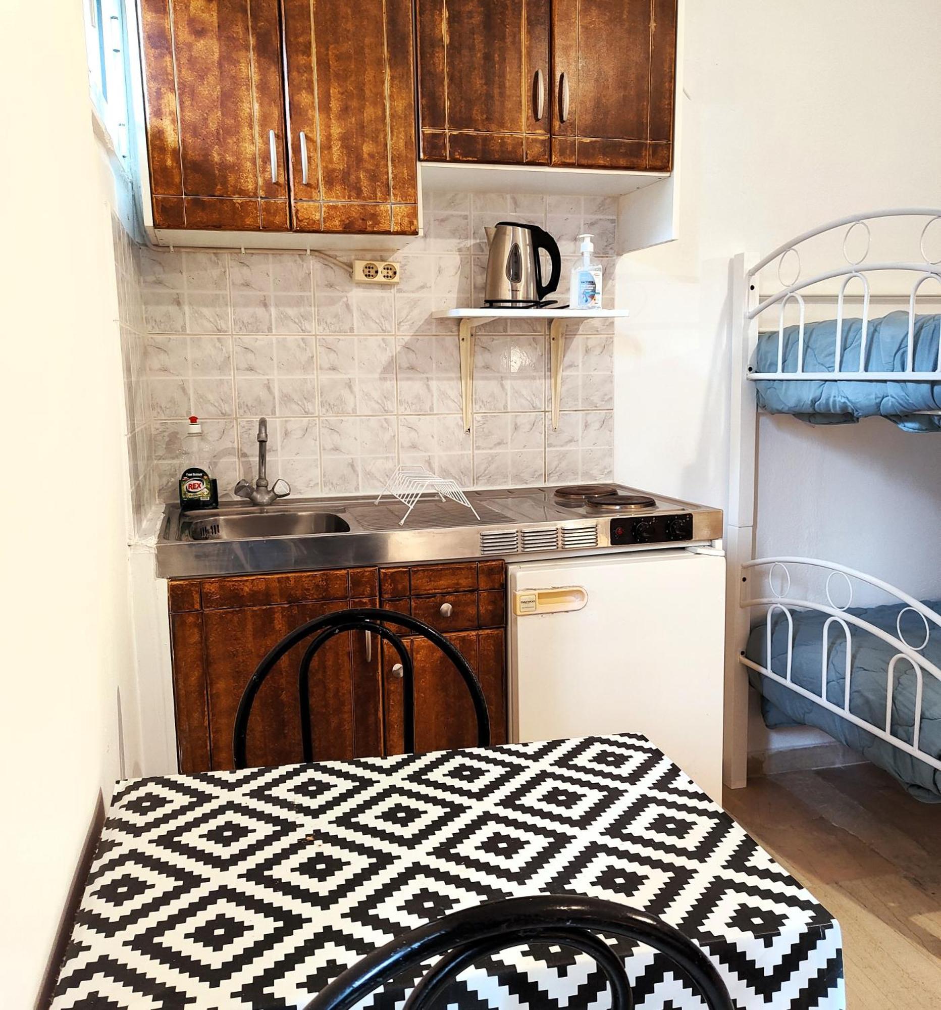 Eleni Apartments Sant George Beach Агиос-Георгиос Экстерьер фото