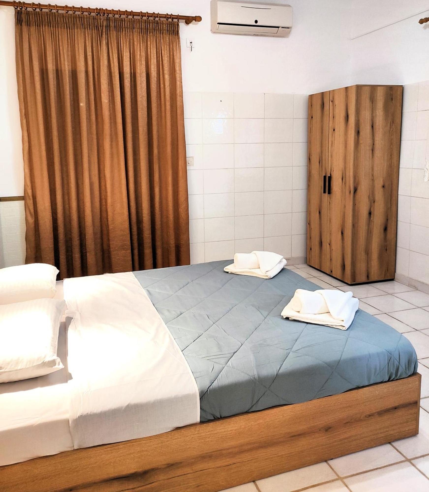 Eleni Apartments Sant George Beach Агиос-Георгиос Экстерьер фото